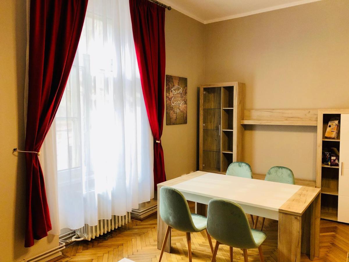 Ultra-Central Apartment Just In Union Squere Timisoara Exterior photo