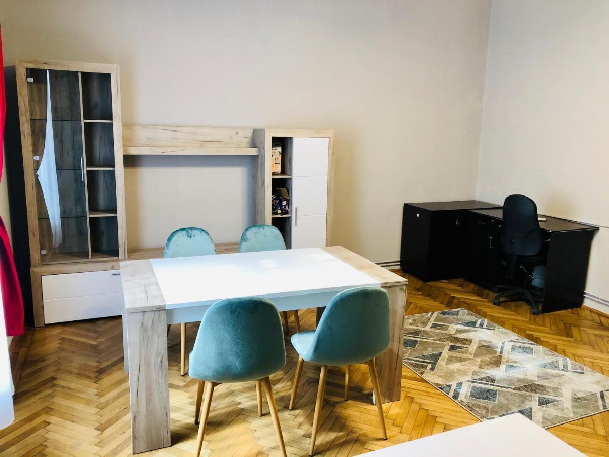 Ultra-Central Apartment Just In Union Squere Timisoara Exterior photo