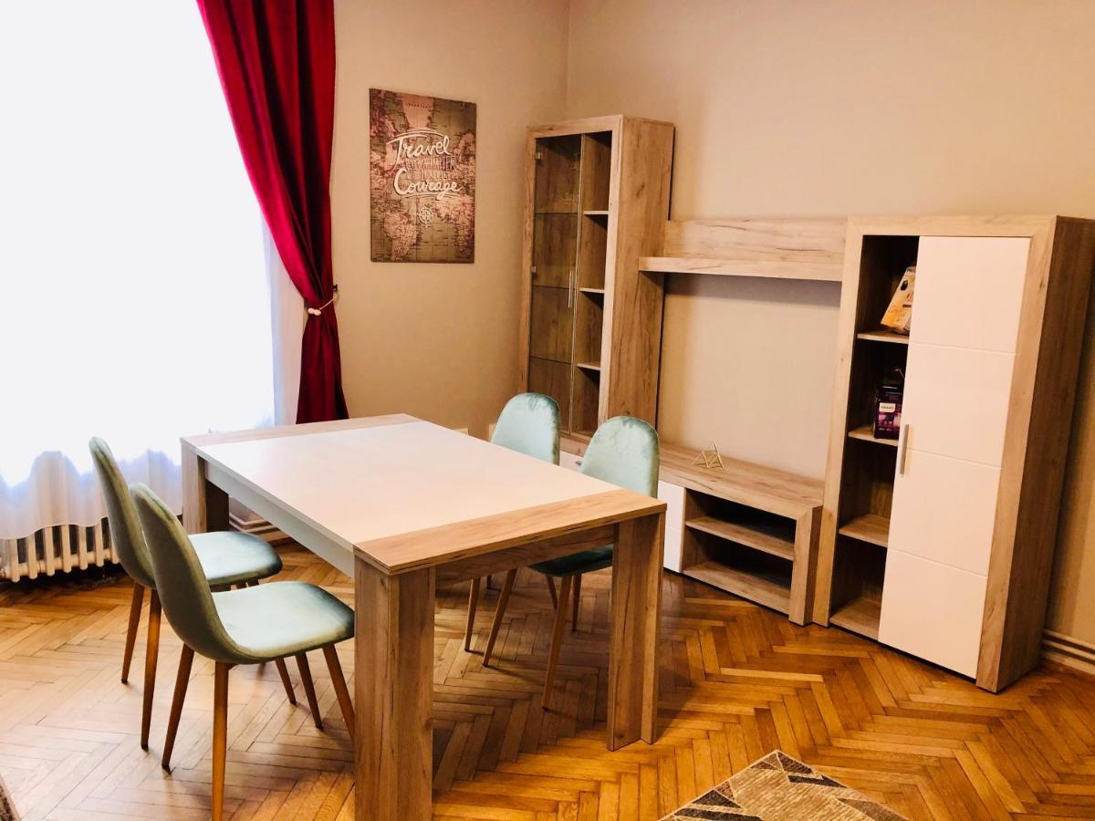 Ultra-Central Apartment Just In Union Squere Timisoara Exterior photo