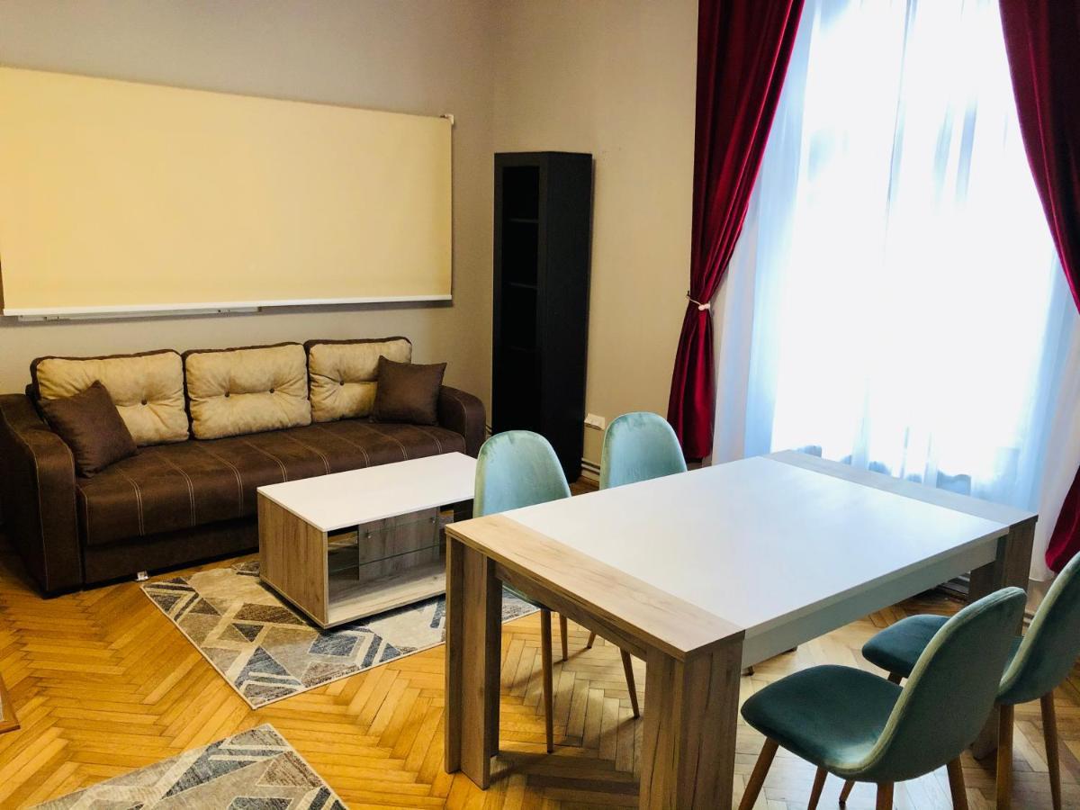 Ultra-Central Apartment Just In Union Squere Timisoara Exterior photo