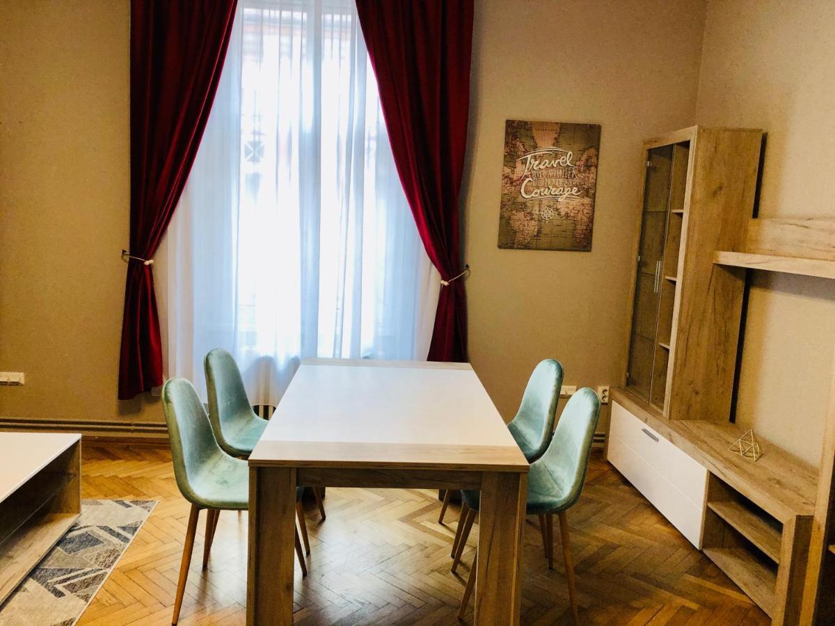 Ultra-Central Apartment Just In Union Squere Timisoara Exterior photo