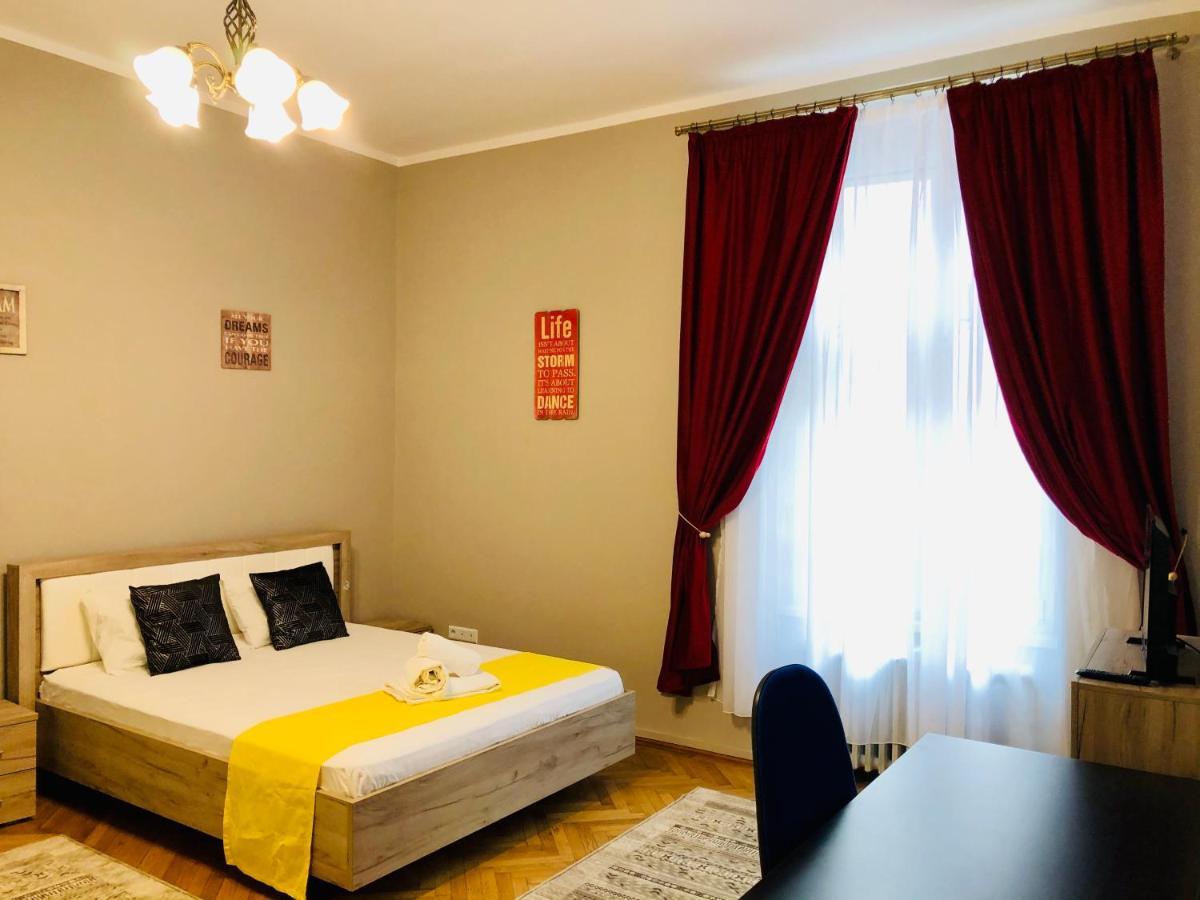 Ultra-Central Apartment Just In Union Squere Timisoara Exterior photo